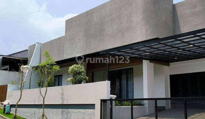 Rumah Baru Mewah Strategis Siap Huni di candi Golf 1