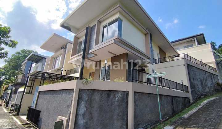 Rumah Cluster Hook Strategis Siap Huni di Panorama Candigolf 1