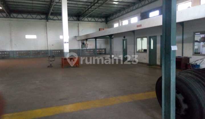 Strategic Spacious Warehouse Suitable for Business in Mangkang Tugu 2