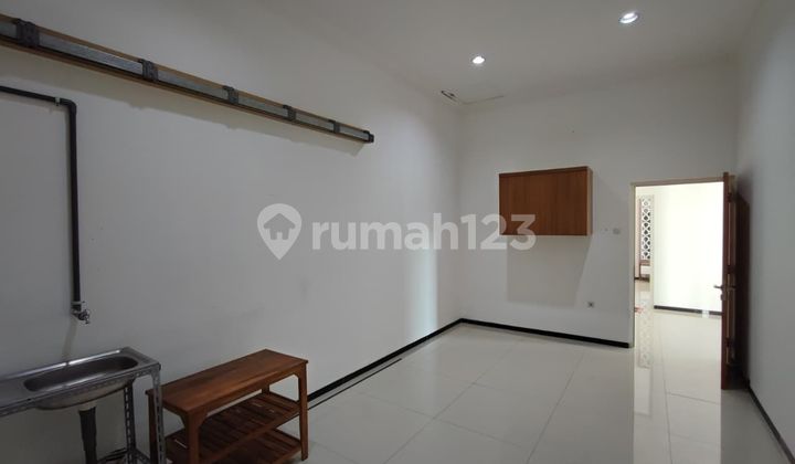 Rumah Premium Siap Huni Strategis di Sinabung Candisari 2