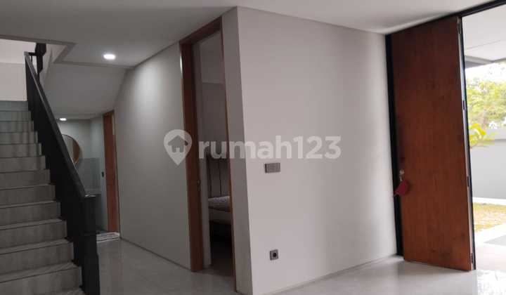 Rumah Bagus Siap Huni di Bukit Sari Banyumanik 2