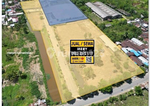 Ready-to-Use Land by the Roadside in Samarinda