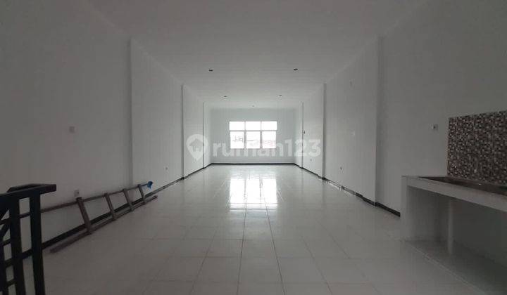 Ruko 2 lantai siap pakai di Samarinda 8