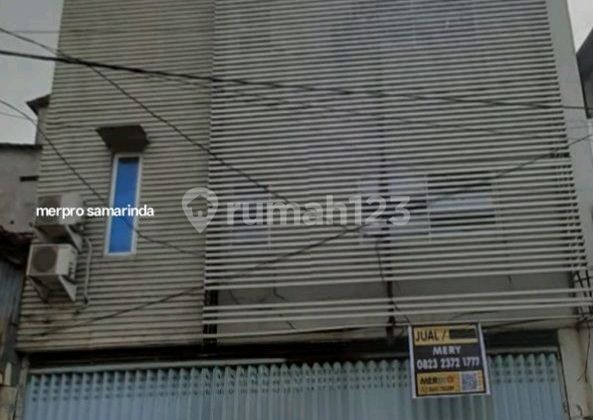 Shop House in Samarinda City Center Shop House in Samarinda City Center