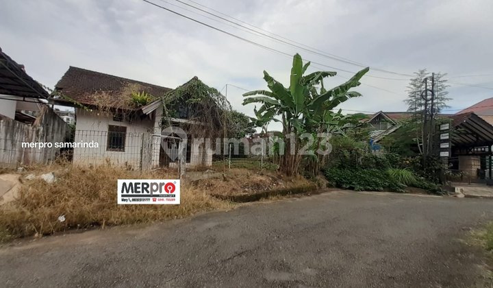 Dijual Rumah Hitung Tanah di Perum Samarinda Utara Dijual Rumah Hitung Tanah di Perum Samarinda Utara
