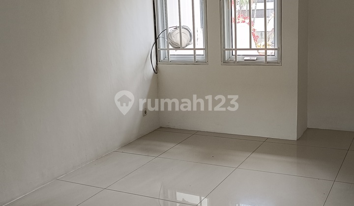 Di Jual Rumah Cluster Taman Bromo Lippo Karawaci 2