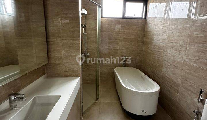 Dijual Cepat Rumah Mewah The Zora Cluster Kiyomi 2