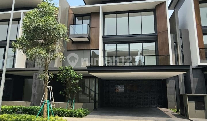 Dijual Rumah Mewah Dilokasi Premium Laurel Navapark BSD City