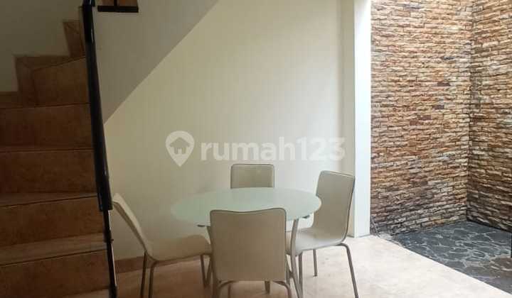 Dijual Rumah Taman Parahyangan Lippo Karawaci Dijual Rumah Taman Parahyangan Lippo Karawaci