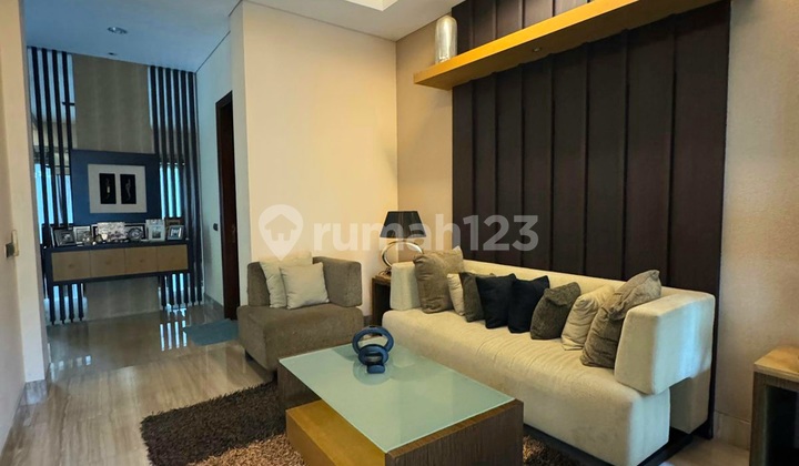 Modern Luxury Corner House 2 Stories Fully Furnished The Green BSD City