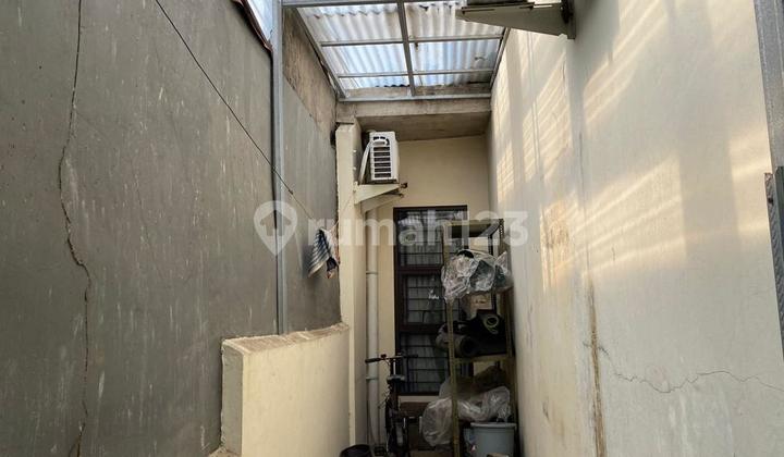 Diju Rumah di Kencana Loka Bsd City Luas 200m2 2