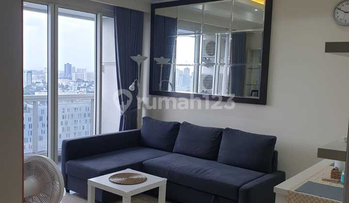 Menteng Park Apartment 2 Bedrooms Furnished