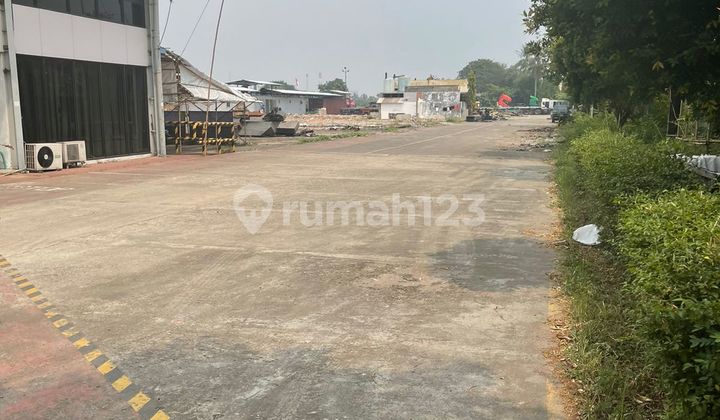 Gudang di Cakung Jakarta Timur