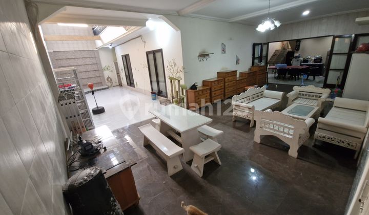 Rumah 2 Lantai Megah Murah di Alam Sutera  2