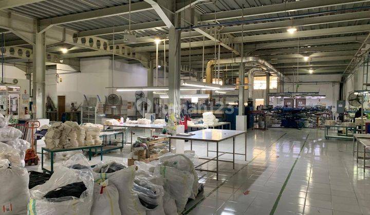 Pabrik Kaos di Industrial Sentul Estate 3