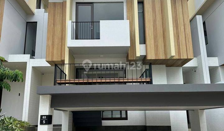 Rumah 2 Lantai Brand New di Cluster Blizfield Bsd 1