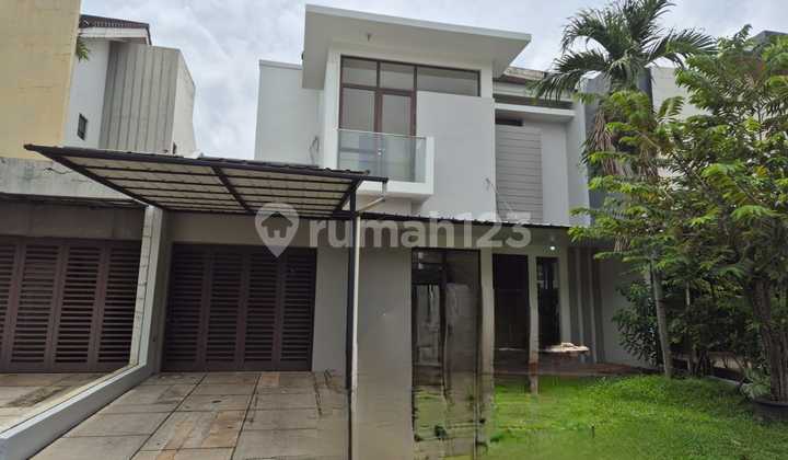 Rumah 2 Lantai di Foresta Allevare Bsd Rumah 2 Lantai di Foresta Allevare Bsd