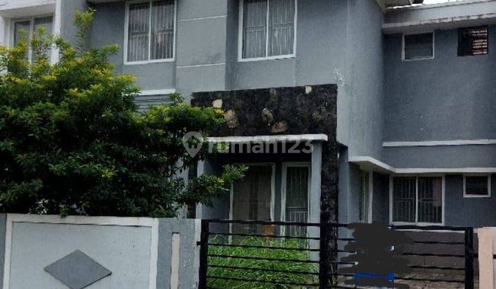 Rumah 2 Lantai Di Serpong Park  1