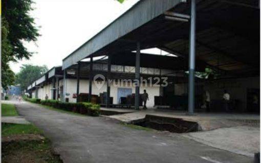 Ex Pabrik Mebel Muat Container Exclusive Di Cicadas Gunug Putri 5