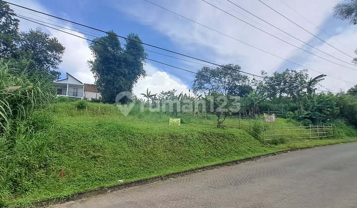 Tanah Dekat Kantor Kelurahan Cibeber SHM 3
