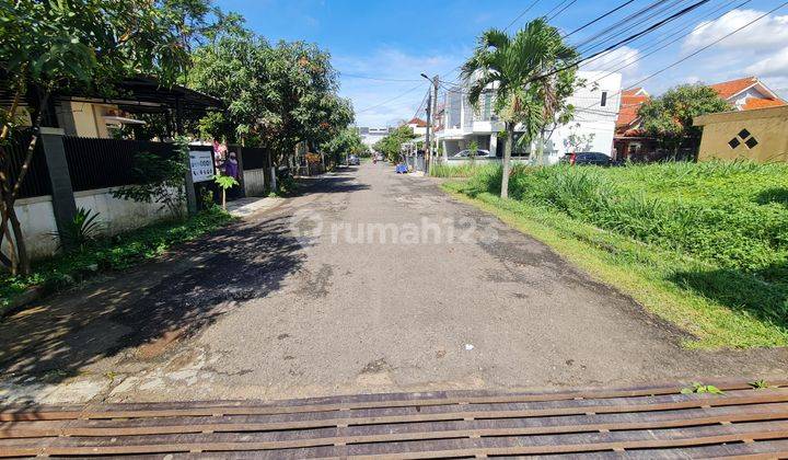 Tanah Hook 197 M2 Dalam Perumahan Areal Riung Bandung