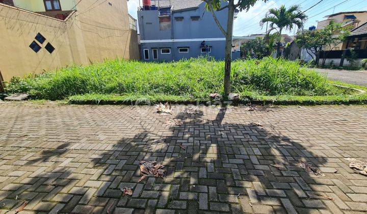 Tanah Hook 197 M2 Dalam Perumahan Areal Riung Bandung