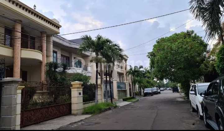 For Rent House in Agung Tengah, Sunter Agung, Jakut. 2