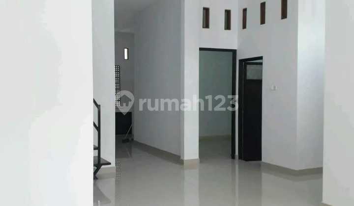 House for Sale in Kelapa Gading (Customs Complex)