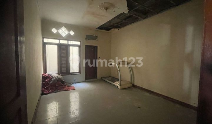 Dijual Rumah Tua Di Cempaka Putih.jakarta Pusat. 2