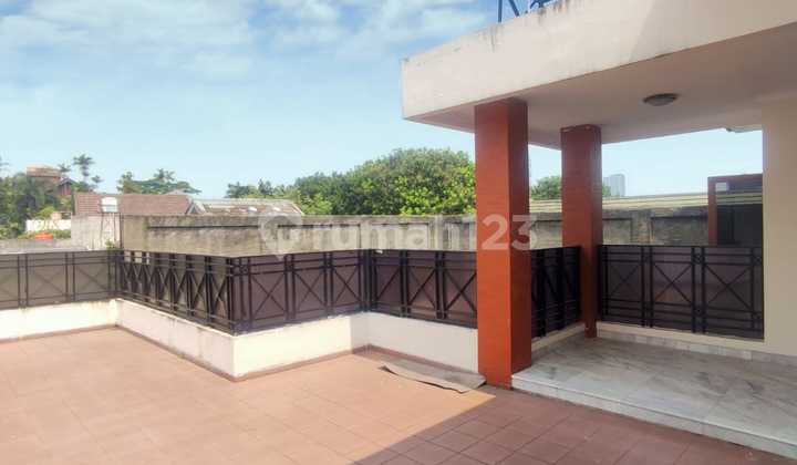 Disewakan Rumah 2 Lt di Cilandak Timur/ Pasar Minggu- Jaksel 2