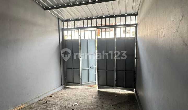 Warehouse for Rent in Kebayoran Lama.