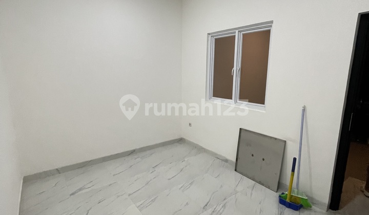 Rumah Muara Karang 4x15 Brand New,3,5 Lantai,hadap Barat 2