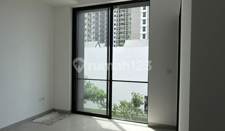 Pik2 Osaka Residence, Size 5x10, Three Floors, Brand New, Minimalist 2