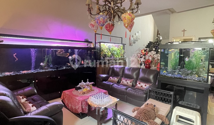 rumah pik1 BGM uk 12x25 semi furnish,2,5 lantai,utara,jarang ada