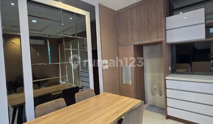 house pik1 grisenda lucky park uk8.5x18, minimalist, furnished, 3 floors, south 2