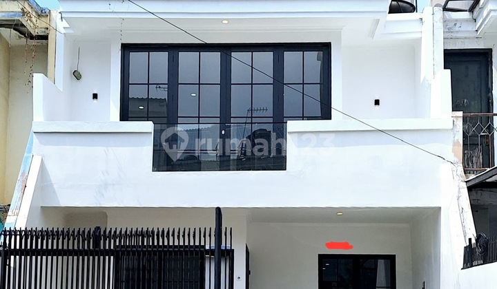 rumah pik1 grisenda uk 6x20 minimalis,2 lantai,renovasi,hadap barat