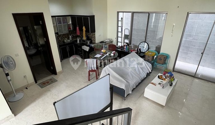 golf island house 8x15 fully furnished, 2 floors, nice and tidy