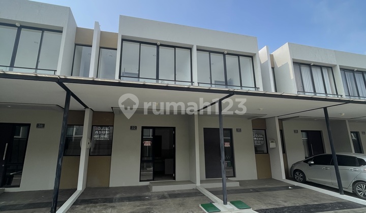 RUMAH PIK2 MILLENIAL UK4,5X10 BRAND NEW,2 LANTAI,BAGUS