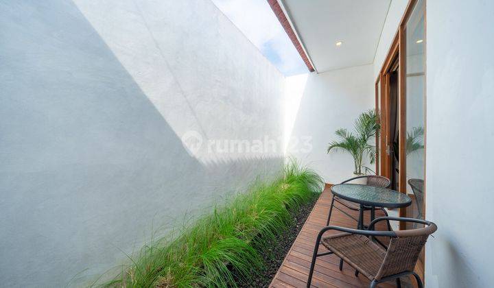 RENT MONTHLY/YEARLY VERY NICE VILLA UMALAS  2