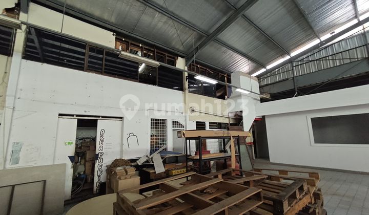 Warehouse And Office In Sunter