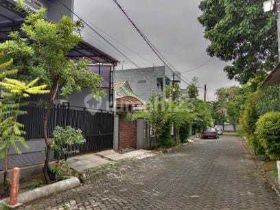 Beautiful House Ready to Occupy in Griya Bintara, Bekasi 2