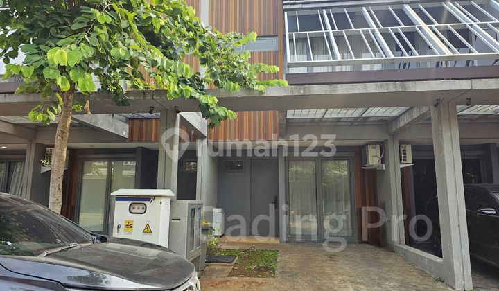 2-Story House Ready to Occupy in Asera Nishi Cluster, Harapan Indah Bekasi 2-Story House Ready to Occupy in Asera Nishi Cluster, Harapan Indah Bekasi