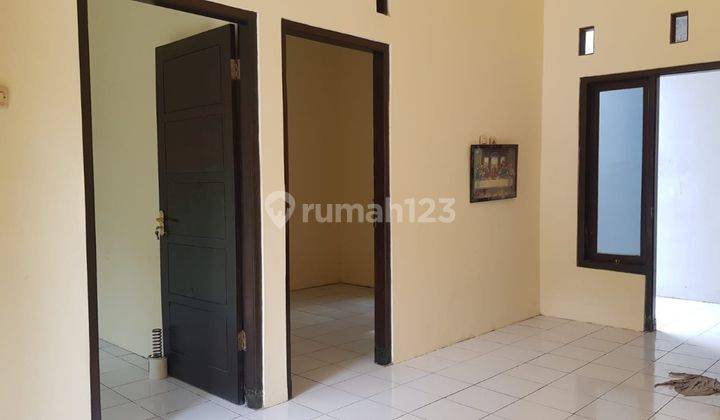 Rumah siap pakai lokasi strategis 2