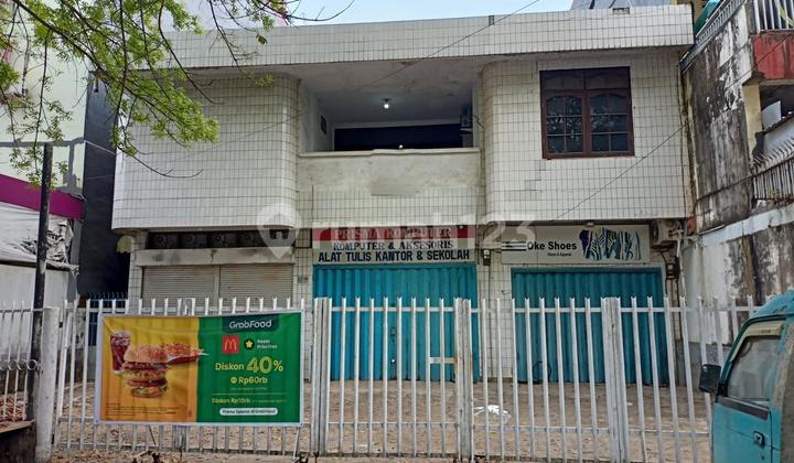 Prime Cendrawasih Street Business Location for Banks, Showrooms, Restaurants, and Other Businesses. 2