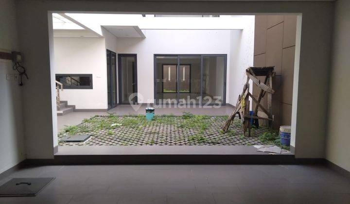 2 Unit Rumah Baru, Besar dan Minimalis Siap Huni di Lengkong 2