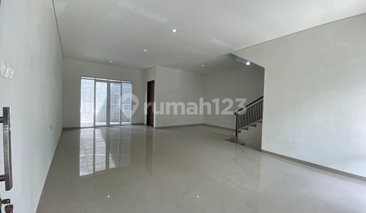 Price Repositioning! Minimalist Setraglory House