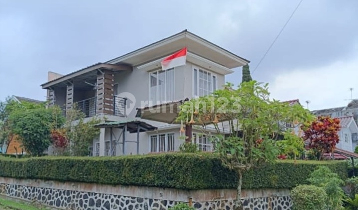 Rumah Mewah di Villa Green Apple Cipanas Cianjur