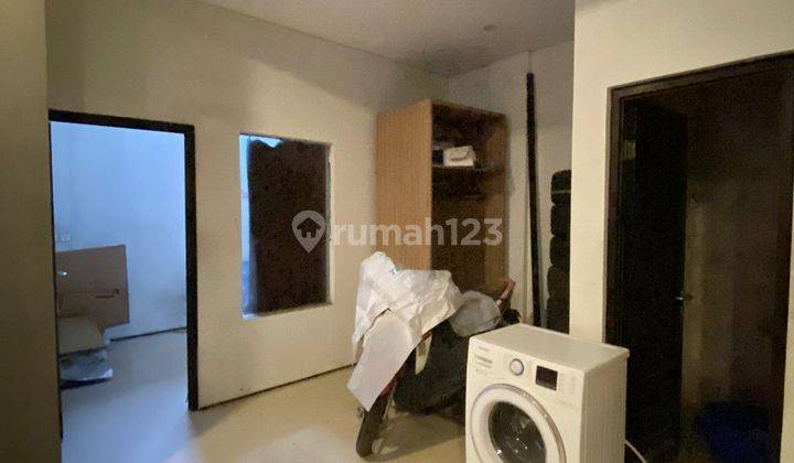 Rumah Minimalis Lux Singgasana Pradana 2