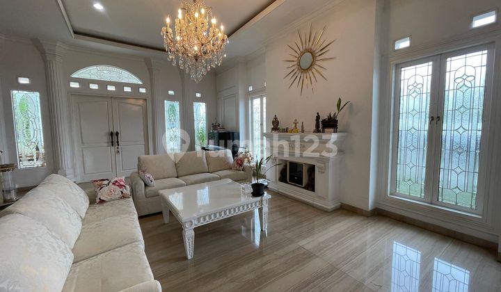 Large and Luxurious Fully Furnished House in Setraduta