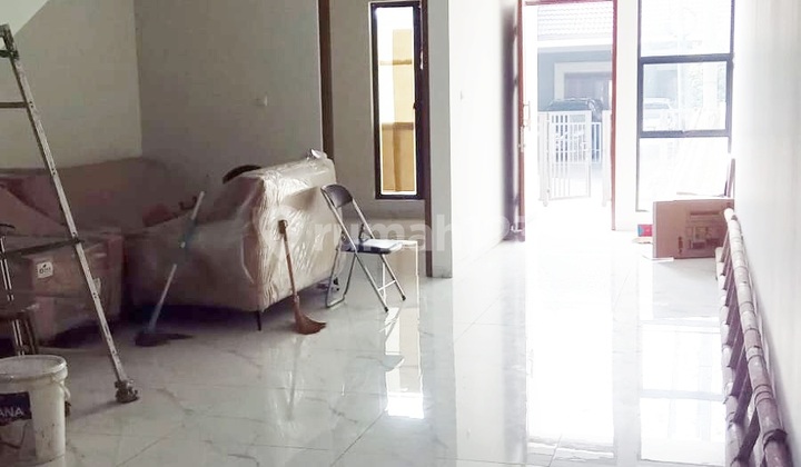 Rumah Baru 2 Lantai di Mekarwangi 1